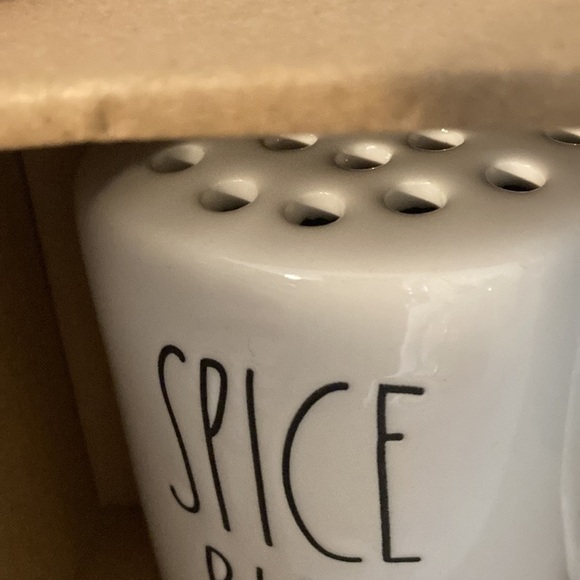 Rae Dunn Spice Rub/Grill Master Shaker Mugs - Picture 4 of 7